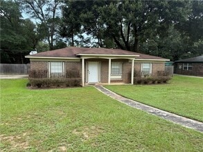Building Photo - 5528 Cortez Dr