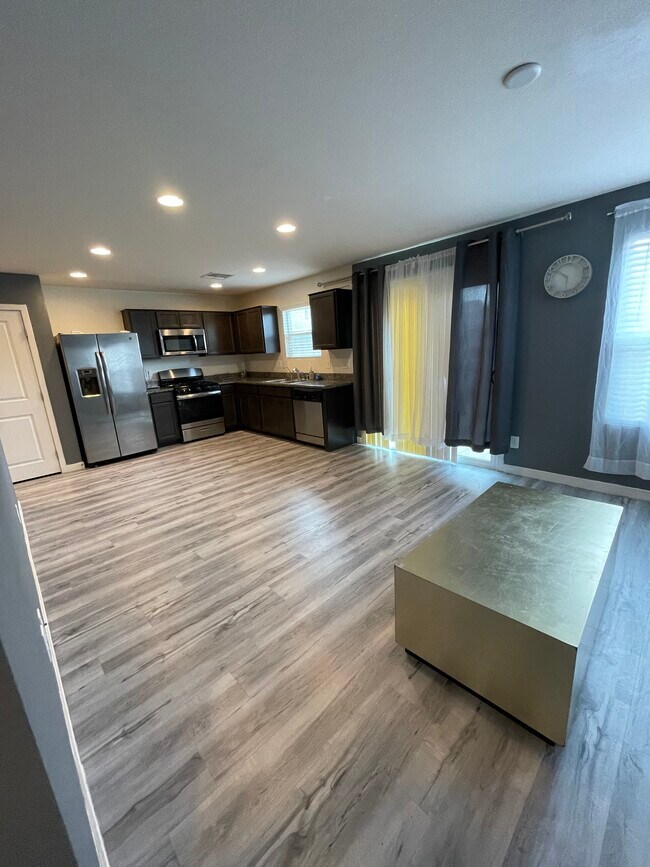 Foto del edificio - 1881 Molly Meadows St