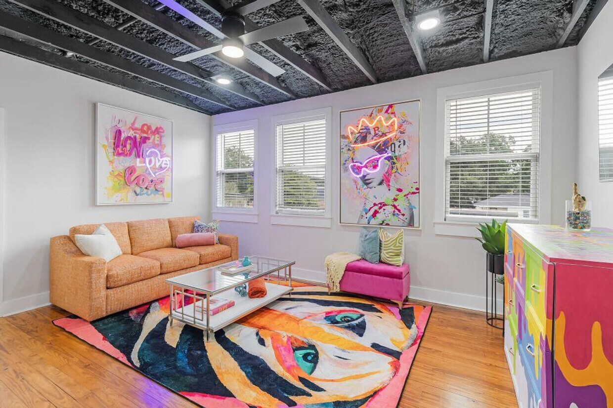 Foto principal - 156 Camellia St