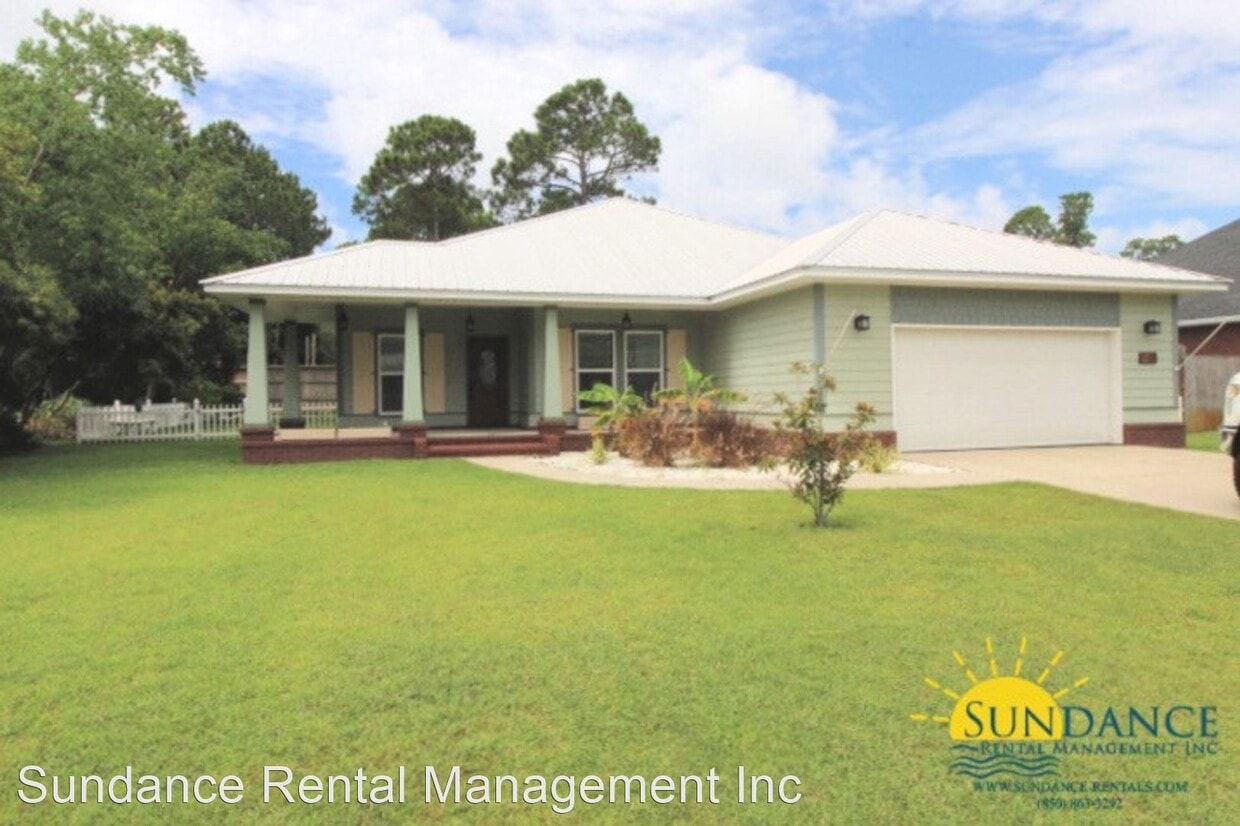 Primary Photo - 3 br, 2.5 bath House - 965 Forest Shore Drive