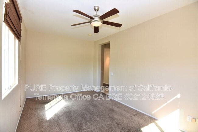Foto del edificio - 39781 Payton Ct
