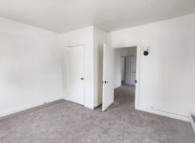 Foto del edificio - 2416 Lehman St