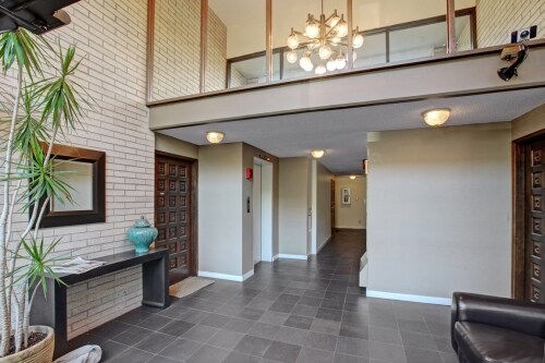 Foto del edificio - 7 Highland Dr