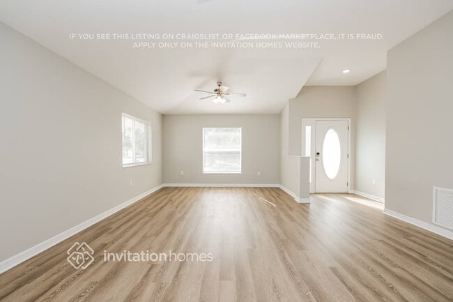 Building Photo - 11227 Lake Lanier Dr