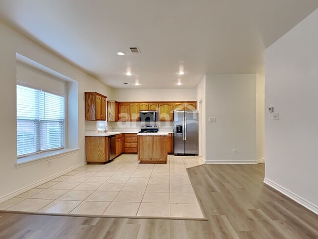 Building Photo - 10608 Cloisters Dr