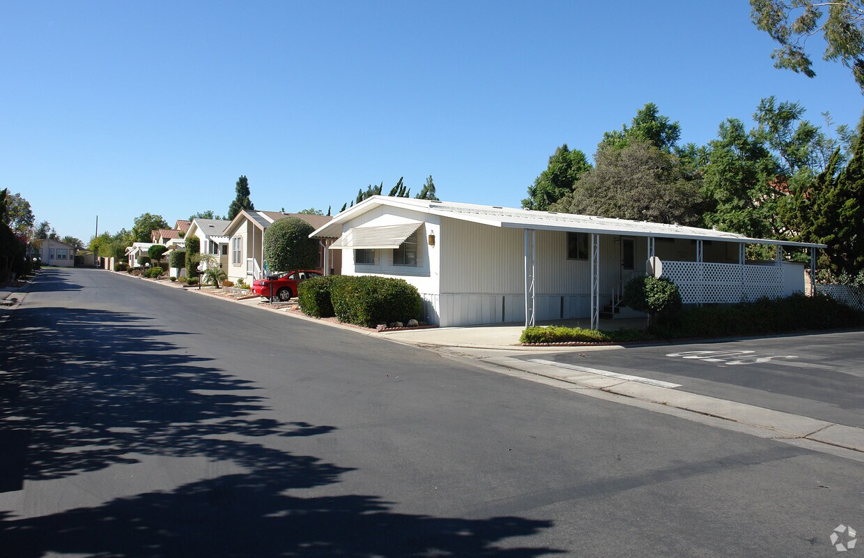 Building Photo - 1150 Ventura Blvd