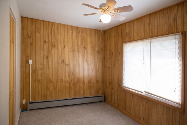 Foto del edificio - 928 15th Ave SE