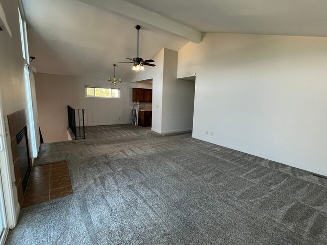 Foto del edificio - 515 Ash St