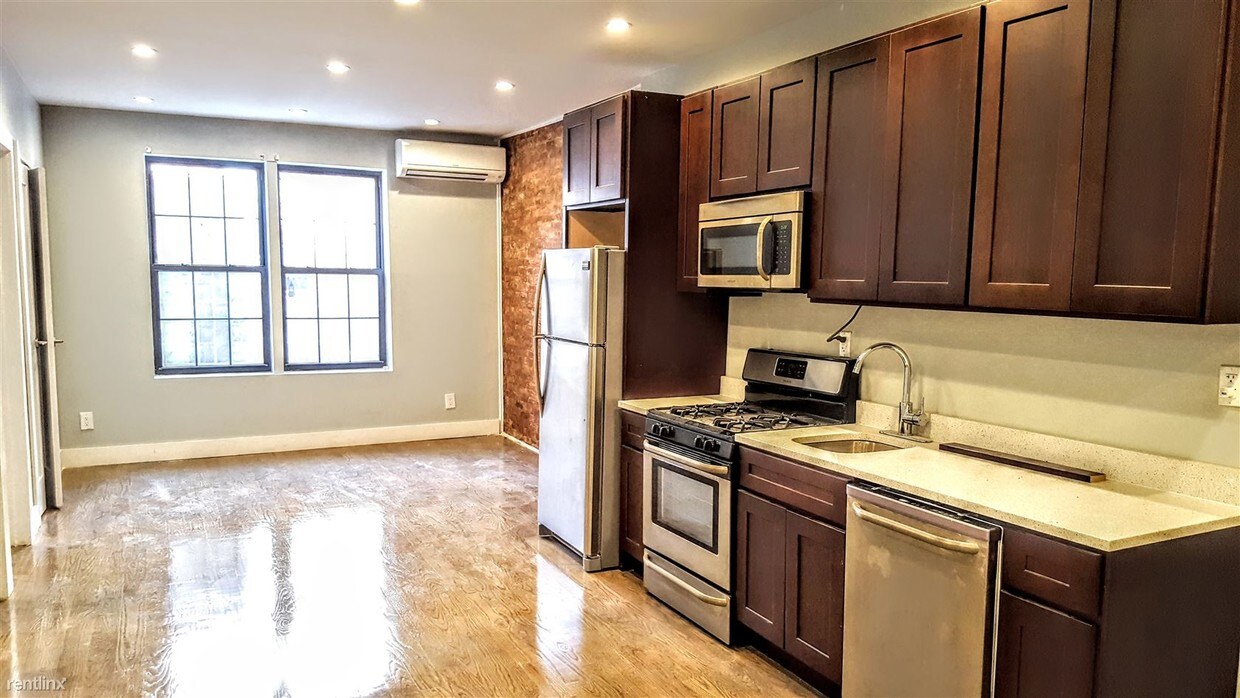 Foto principal - 2501 Tilden Ave