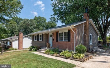 Building Photo - 609 Wingleaf Ct