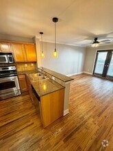 Building Photo - 48 Peachtree Ave NE