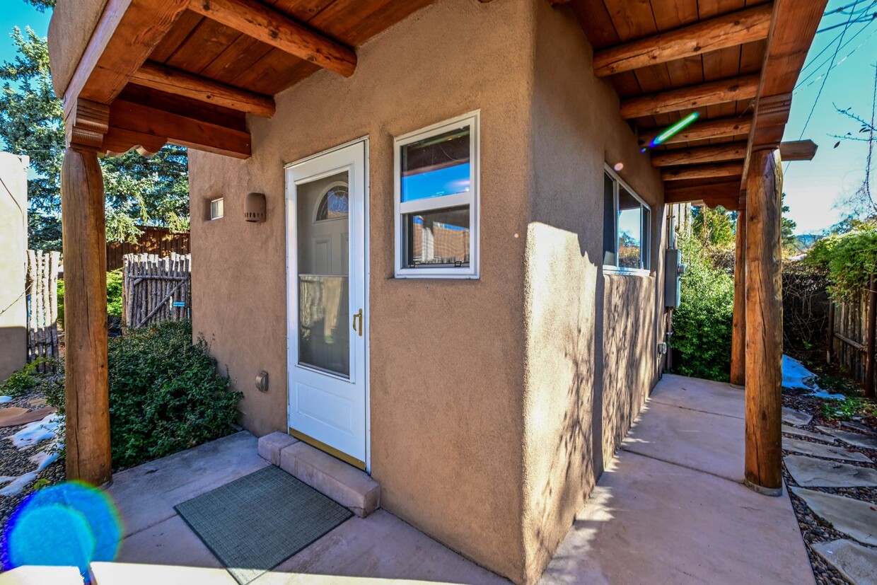 Primary Photo - Charming Guest House on Escalante St.