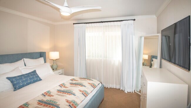 Building Photo - Ocean Condos- All Ocean View Apartments!