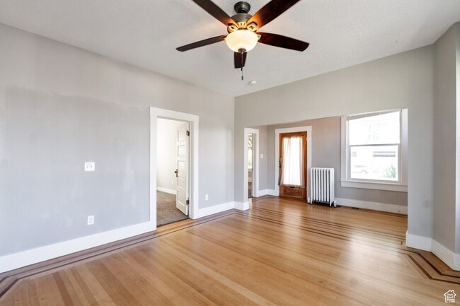 Building Photo - 480 N 300 W