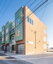 Building Photo - 4576 Silverwood St