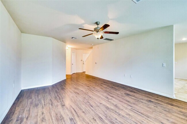 Foto del edificio - 4220 Creede Dr
