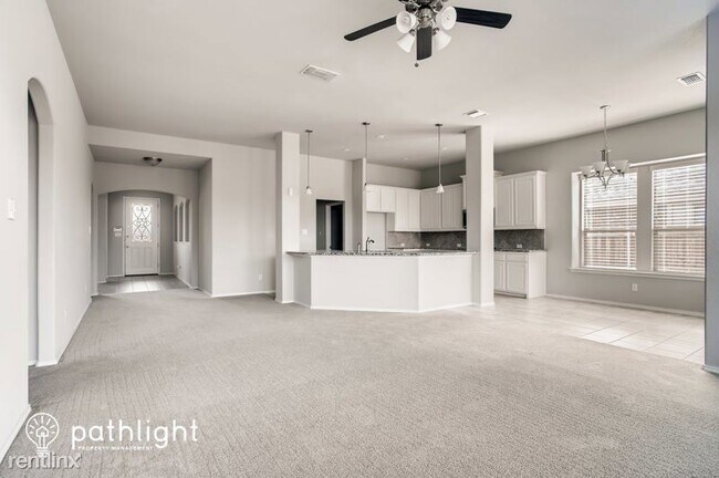 Foto del edificio - 3 br, 2.5 bath House - 213 Frontier Drive ...