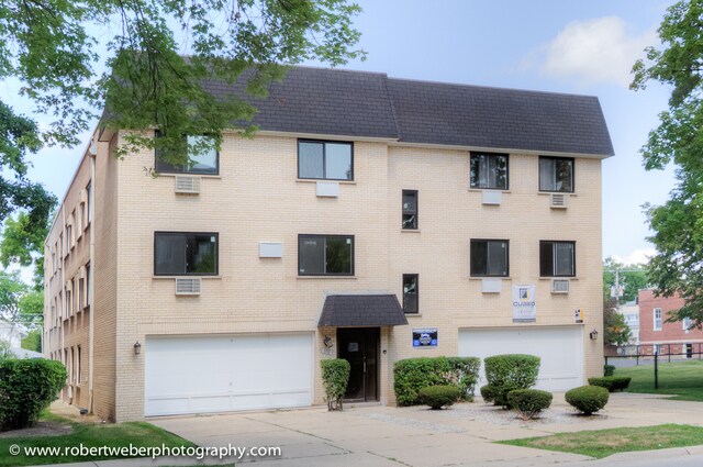 Foto principal - 800 Graceland Ave