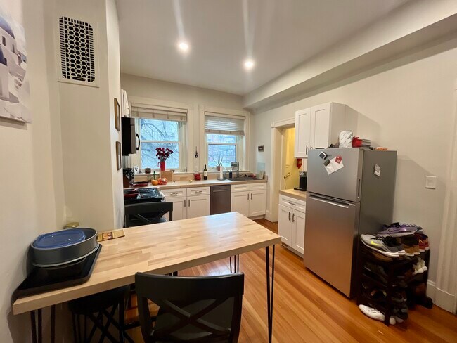 Foto del edificio - 917 Beacon St