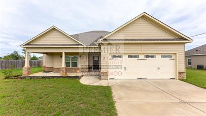 Primary Photo - 3 Eagle Nest Dr