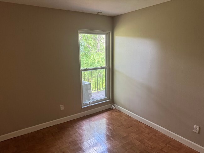 Building Photo - 1051 Mersey Bend Dr