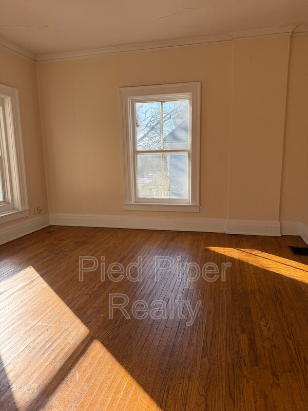 Foto del edificio - 406 E Prospect Terrace
