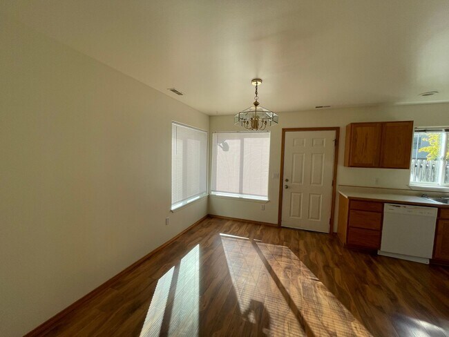 Foto del edificio - Pet Friendly Townhome in South Kalispell!