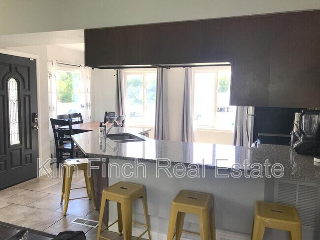 Foto del edificio - 2730 S 1300 E