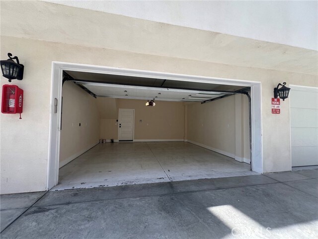 Foto del edificio - 13804 Cordary Ave