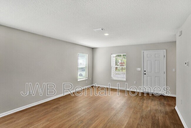 Building Photo - 1619 Windle St