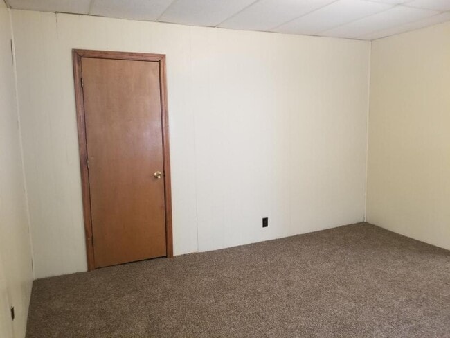 Building Photo - 827 Franklin Apt. B