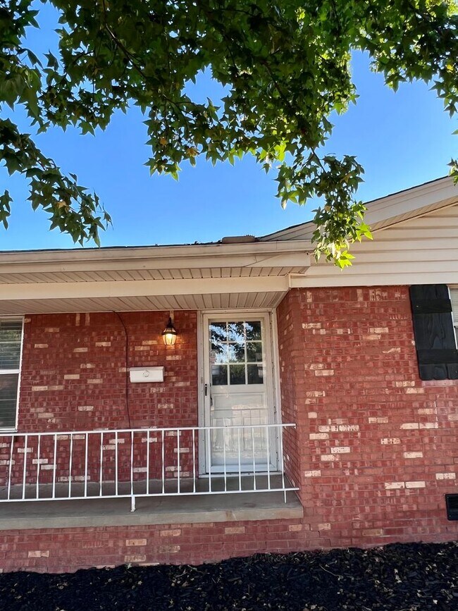 Spacious Home in Southeast Edmond! House Rental in Edmond, OK