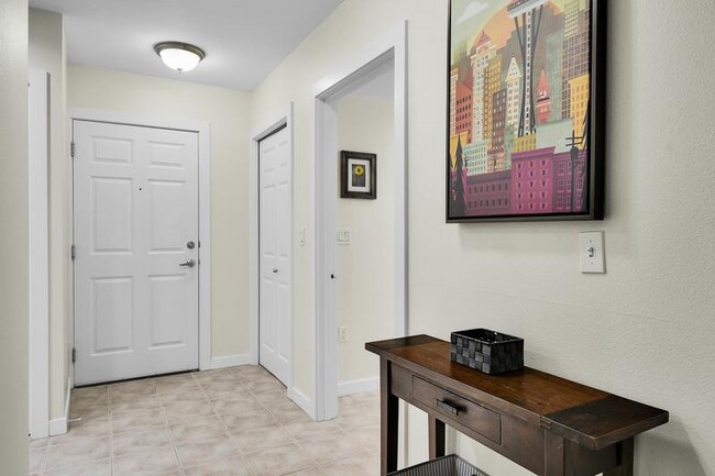 Foto del edificio - 4847 California Ave SW