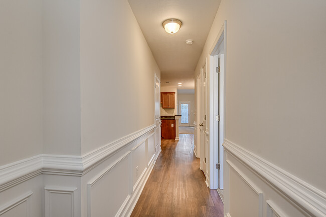 Foto del edificio - Stonewyck & Lauren Lane Townhomes