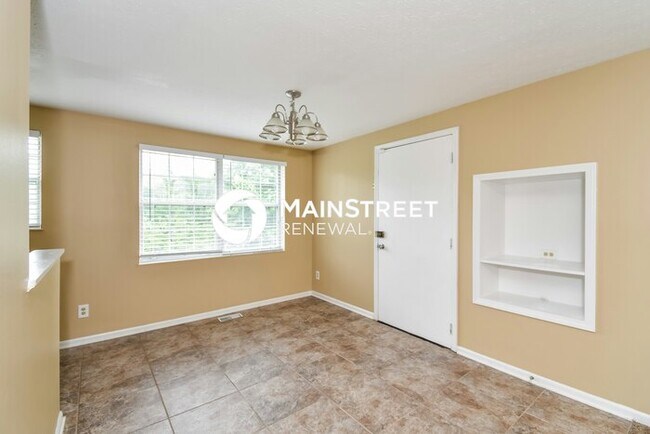 Foto del edificio - 4 Bedroom Pet-Friendly Home in Orchard Grass Hills, KY with Main Street Renewal