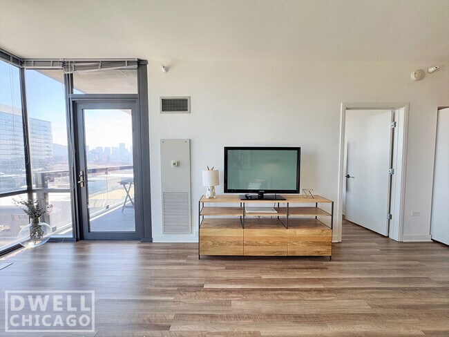 Foto del edificio - 1539 N Fremont St