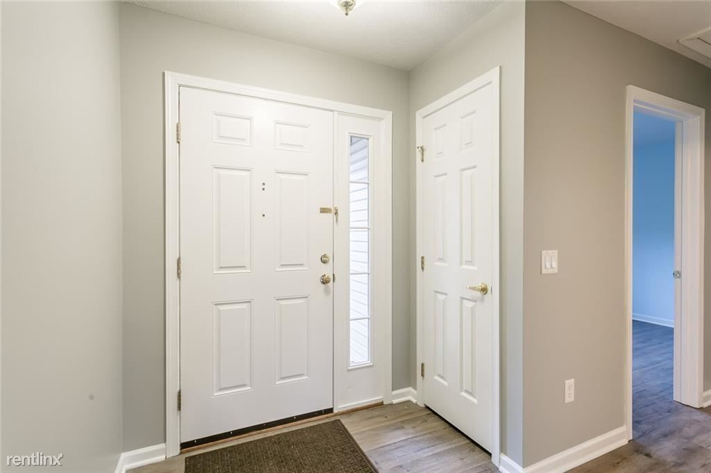 Foto del edificio - 3 br, 2 bath House - 917 Surrey Hill Way
