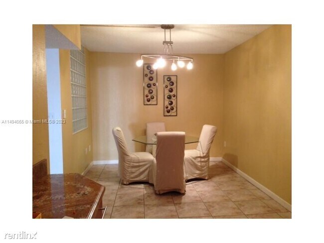 Building Photo - 3 br, 2.5 bath House - 20291 NE 30th Ave A...
