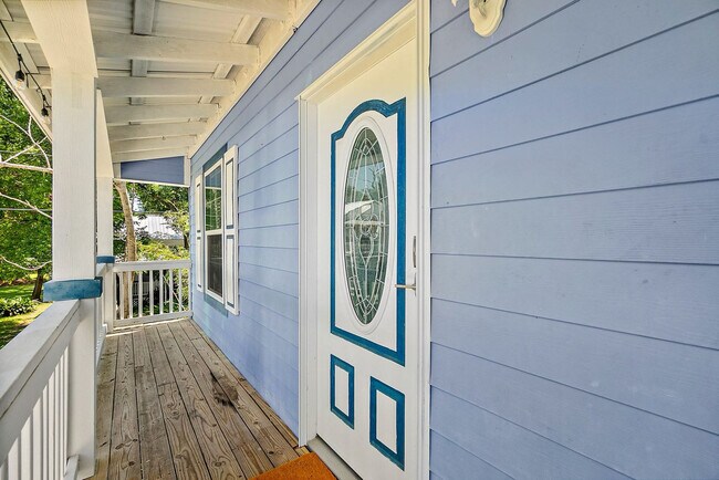 Building Photo - 47 San Marco Ave