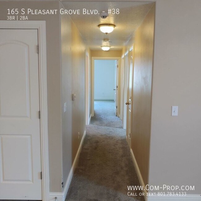 Foto del edificio - 165 S Pleasant Grove Blvd