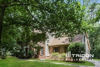 Building Photo - 255 Mercedes Trail
