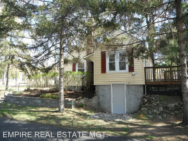 Foto del edificio - 9 Cemetery Rd