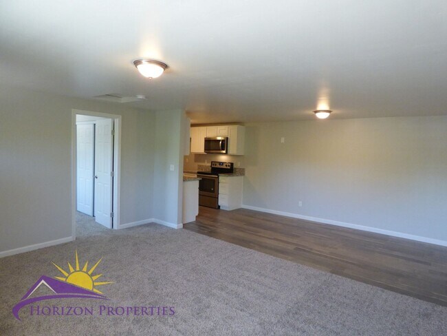 Foto del edificio - 2200-5930 60th/T st