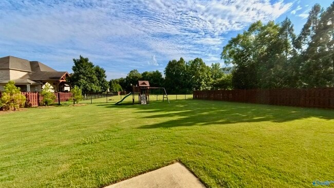 Building Photo - 4504 Hampton View Dr