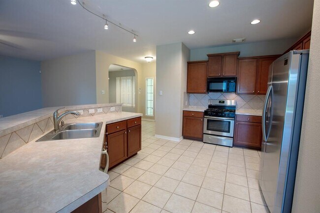 Foto del edificio - 4410 Sherwood Green Ct