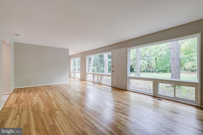 Building Photo - 3409 Wessynton Way