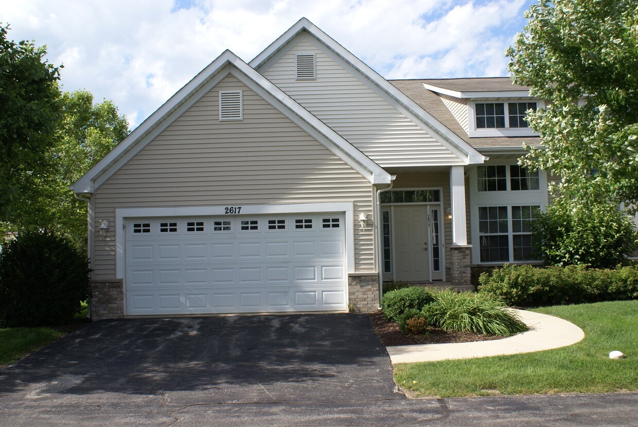 Primary Photo - 2617 Edson St