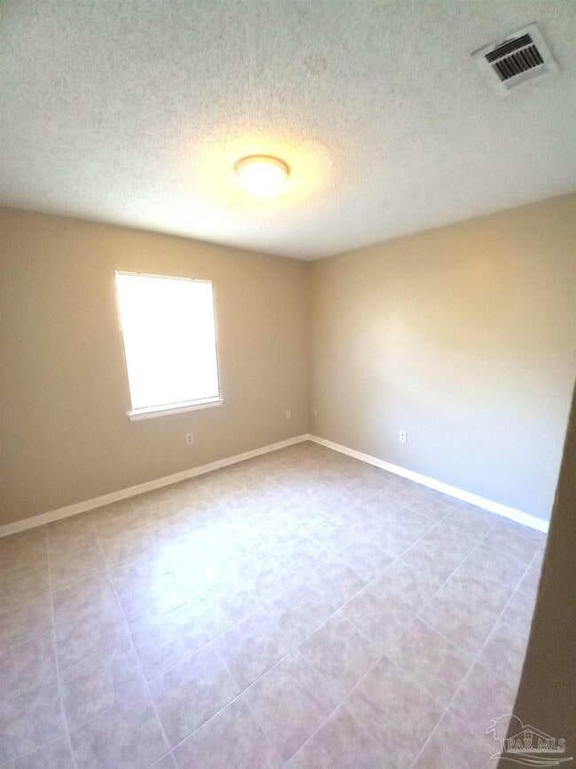 Building Photo - 11 N Stillman St