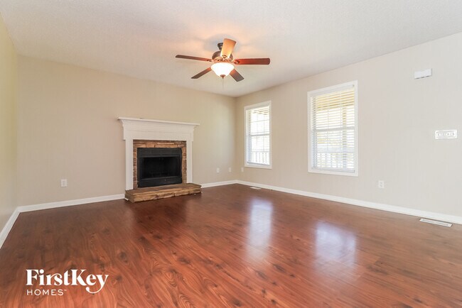 Building Photo - 201 Amberwood Trail