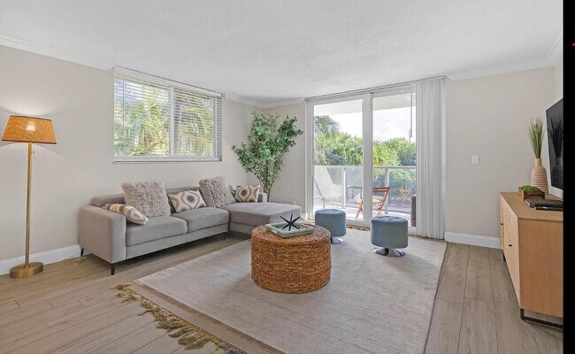 Foto del edificio - 601 N Ocean Blvd